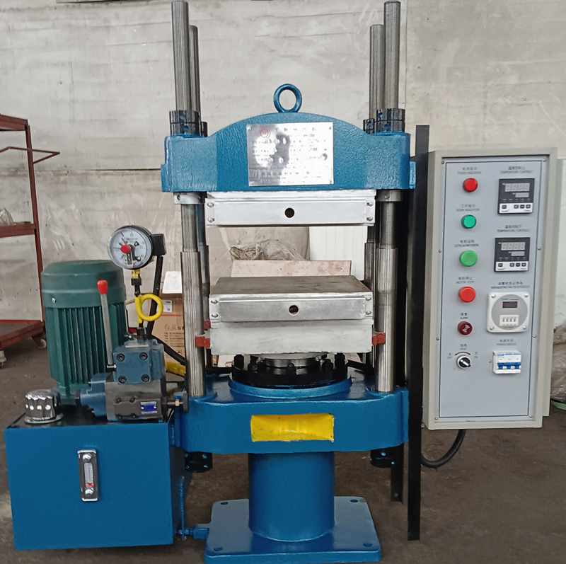 四柱式25吨平板硫化机